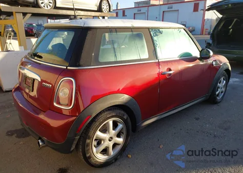 2007 Mini Cooper из США, поврежденный, VIN WMWMF33537TT53430